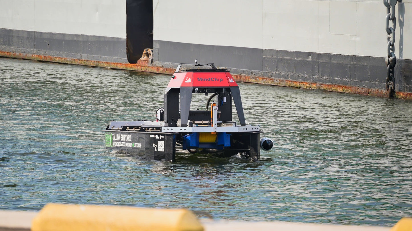 MC4000 Autonomous Oil Spill Recovery Platform