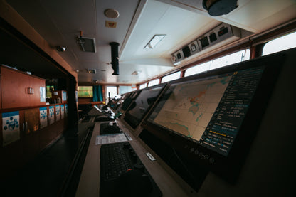 Navi-Sailor 4000 ECDIS stations on a ship's bridge